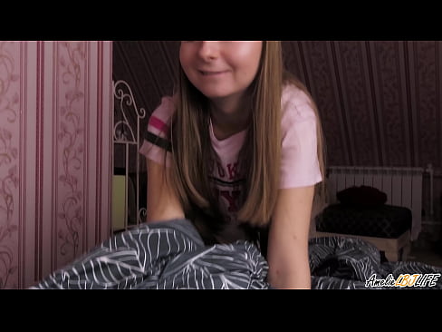 ❤️ ਬਲੌਂਡੀ ਆਪਣੇ BFF ਨੂੰ ਡੂੰਘਾਈ ਨਾਲ ਚੂਸਦੀ ਹੈ ਅਤੇ ਉਸਦੇ ਮੂੰਹ ਵਿੱਚ ਕਮ ਲੈਂਦੀ ਹੈ ️  'ਤੇ pa.pornado-co.ru  ☑